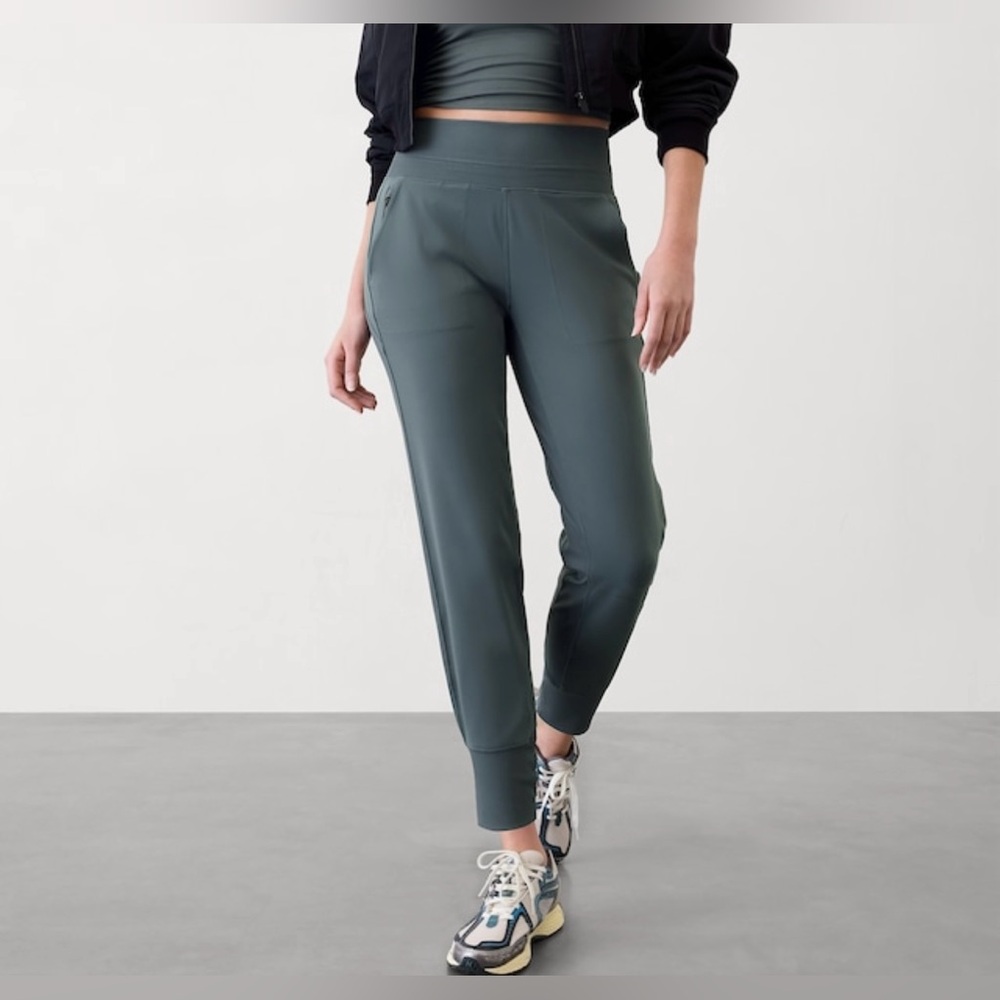 Athleta Women’s Grey Venice High Rise Joggers